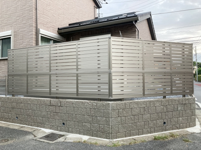茨城県での目隠しフェンスの設置に関する注意点